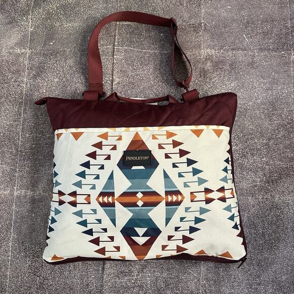 Pendleton Outdoor Tribal Aztec Packable Picnic Travel Camping Blanket Sz 60 X 72 - Picture 1 of 4